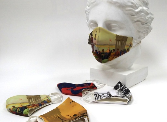 Музей Машкова выпустил лимитированную коллекцию защитных масок